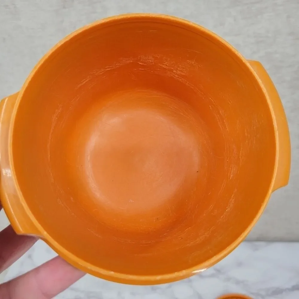 Tupperware harvest orange